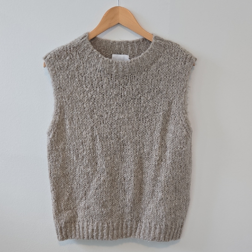 Women's Knitted Sleeveless Vest - Gray